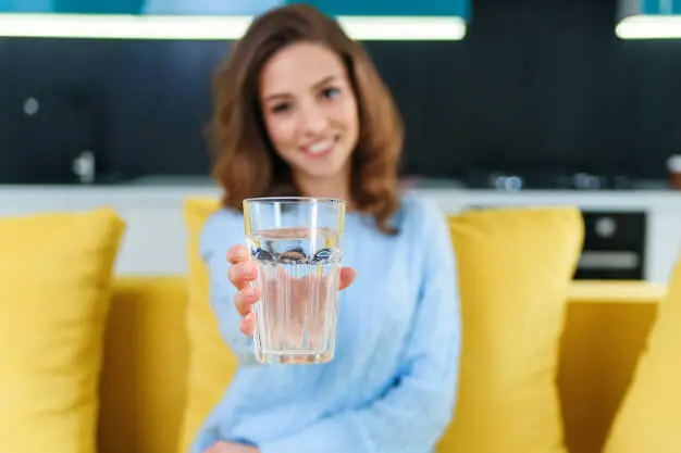Bebe mucha agua Bebe mucha agua